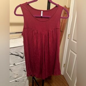 Cathy Size Medium Red Tank Top Soft